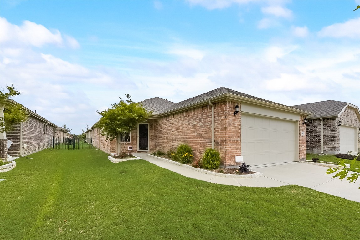 8842 Cantina Bay Lane Frisco TX 75036