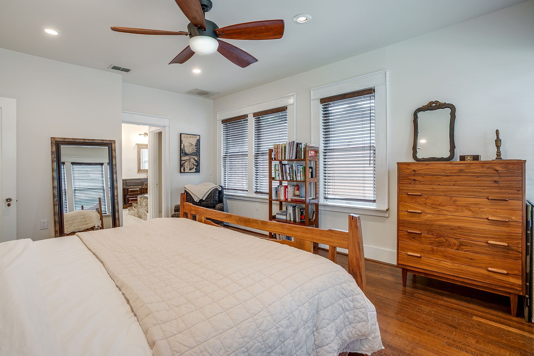 2309 Mistletoe Avenue Fort Worth TX 76110