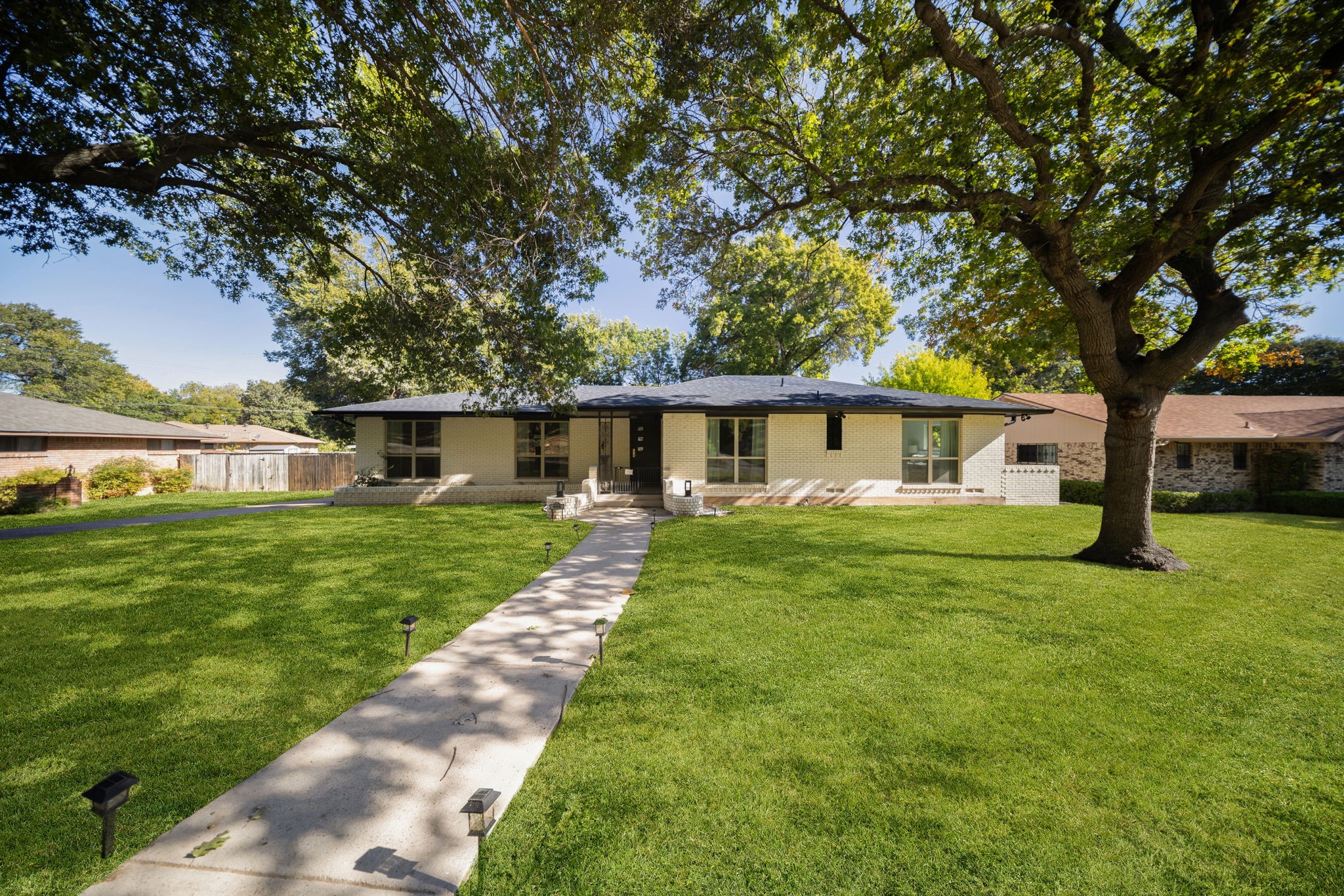 905 Tarryall Drive Dallas TX 75224