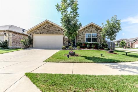 10617 Hartley Lane Fort Worth TX 76108