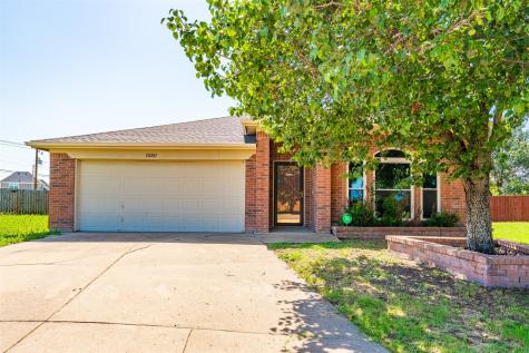 10201 Eureka Springs Court Fort Worth TX 76108