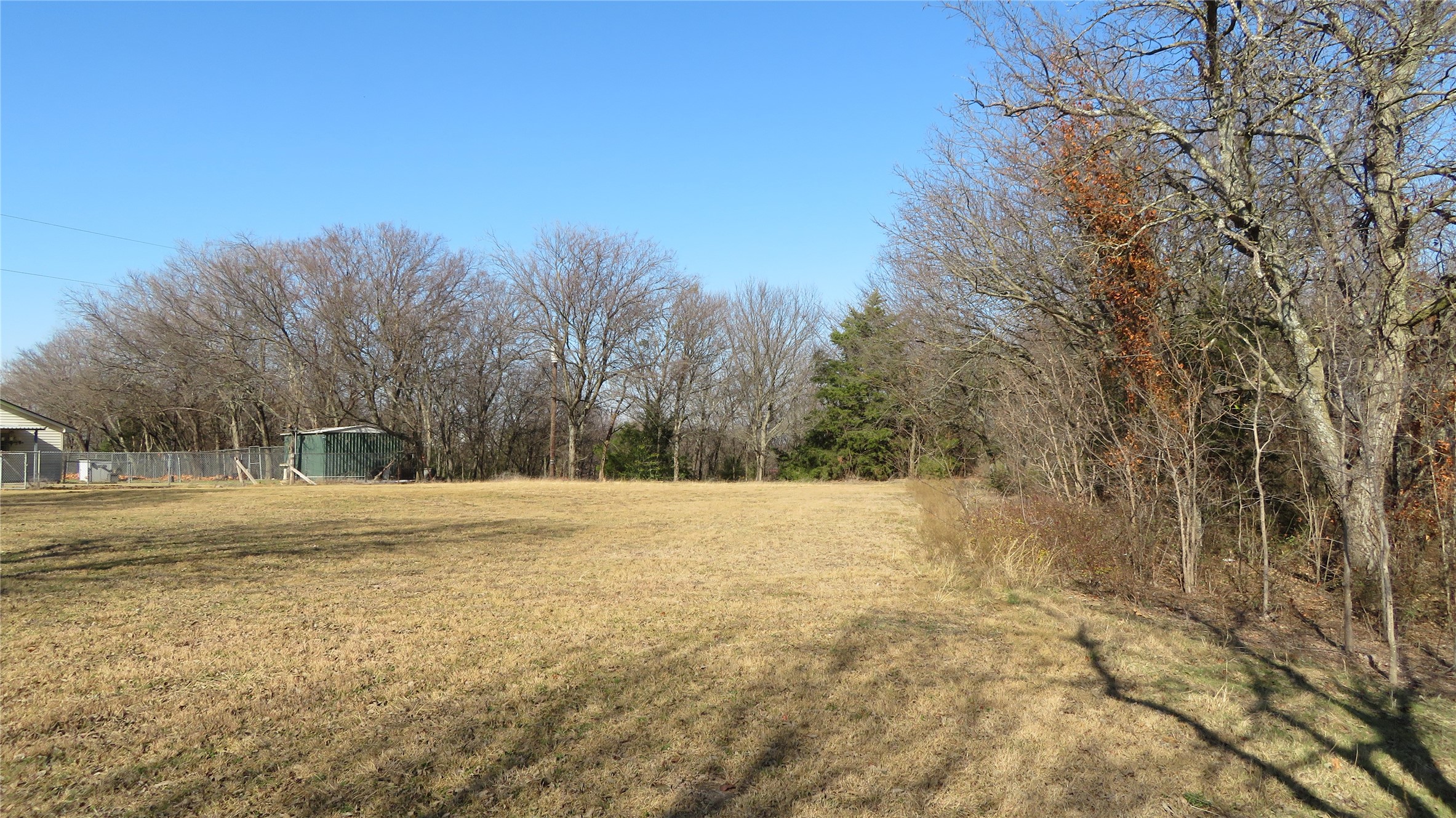272 Chisam Road Valley View TX 76272
