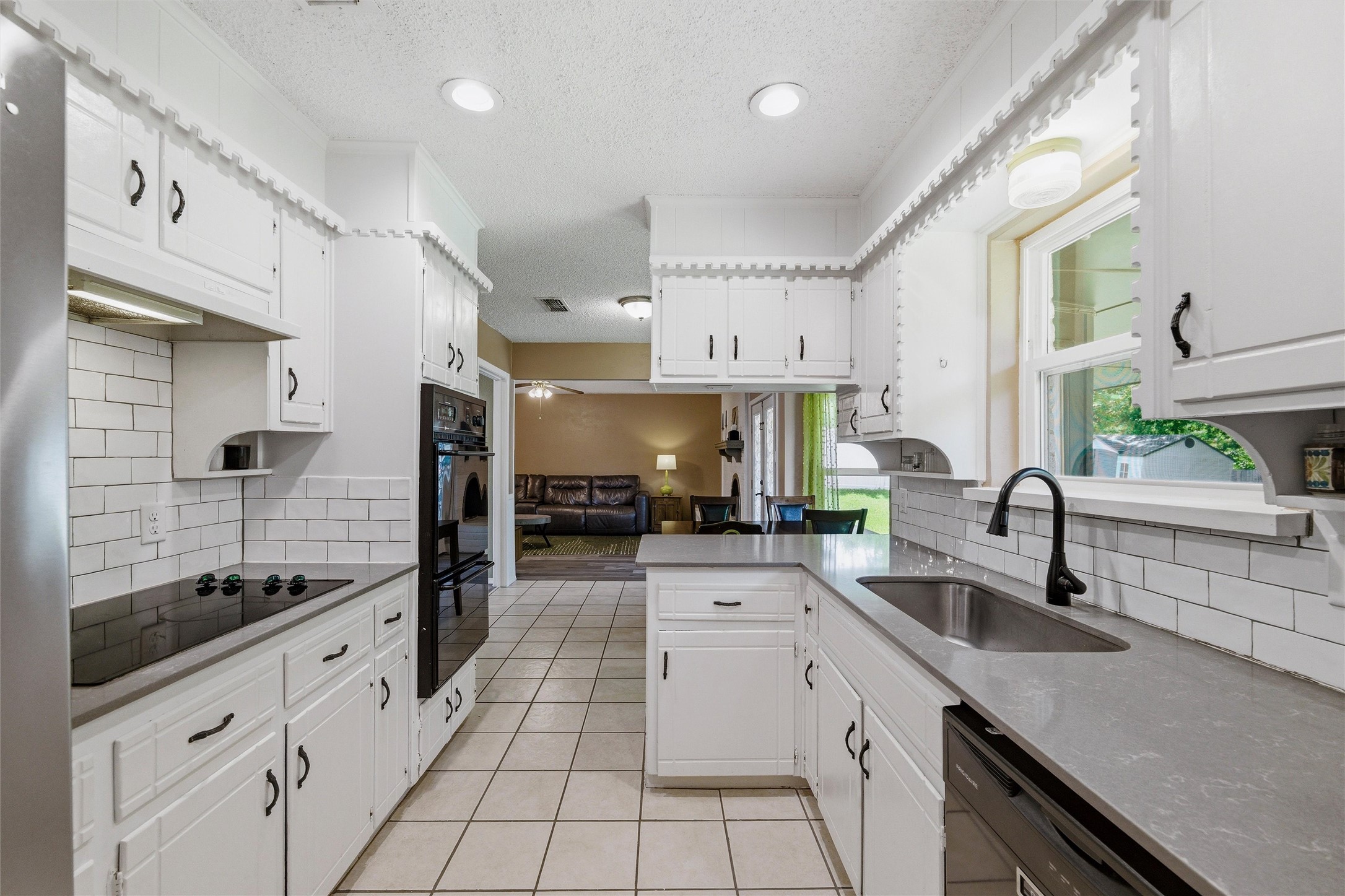6808 Winifred Drive Fort Worth TX 76133