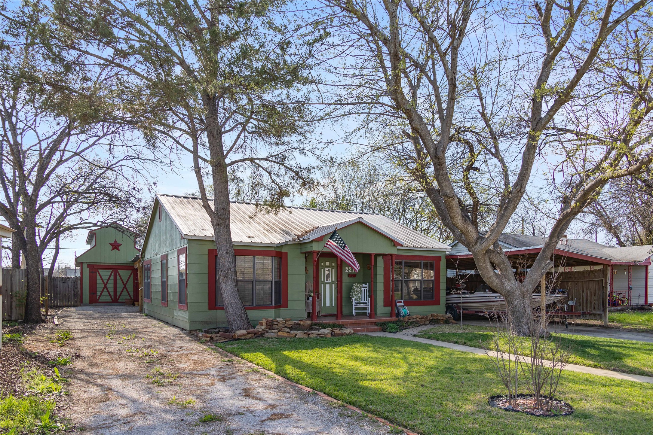 2211 Dartmore Street Brownwood TX 76801