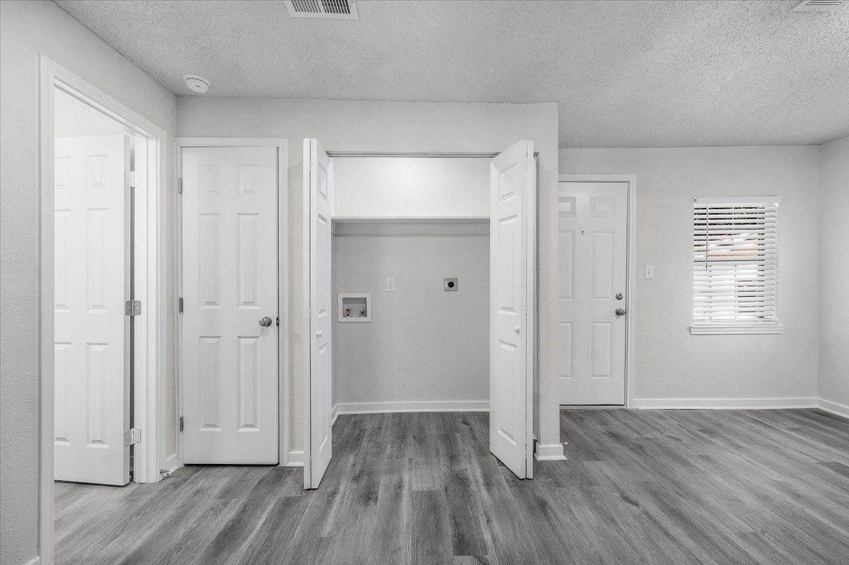643 E Columbia Drive Azle TX 76020