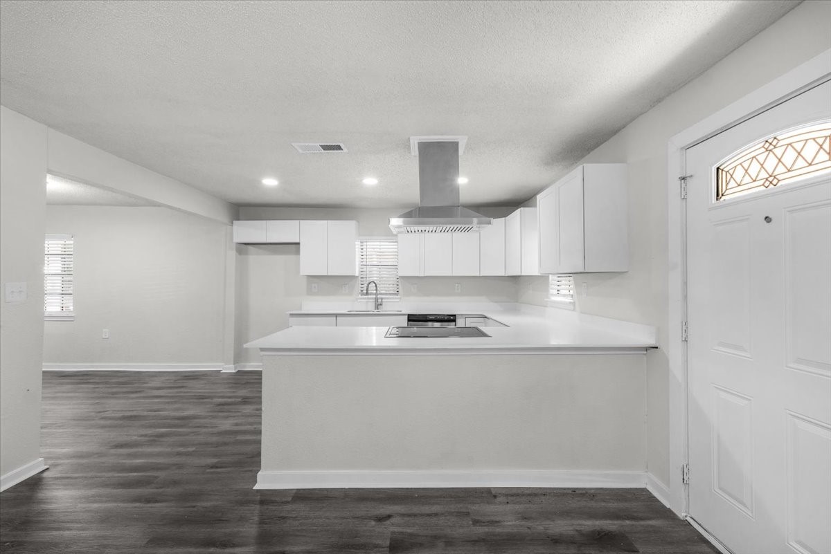 643 E Columbia Drive Azle TX 76020