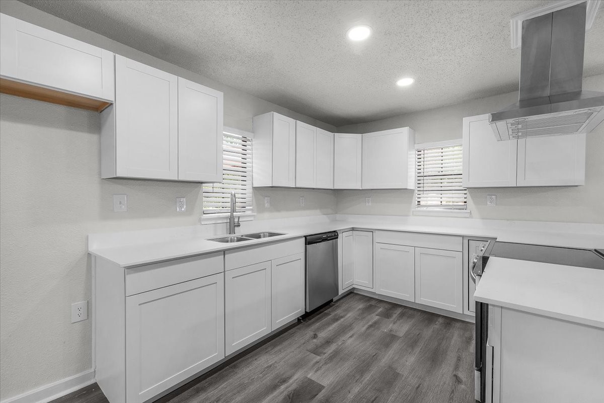 643 E Columbia Drive Azle TX 76020