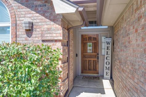2210 Woodland Oaks Drive Arlington TX 76013