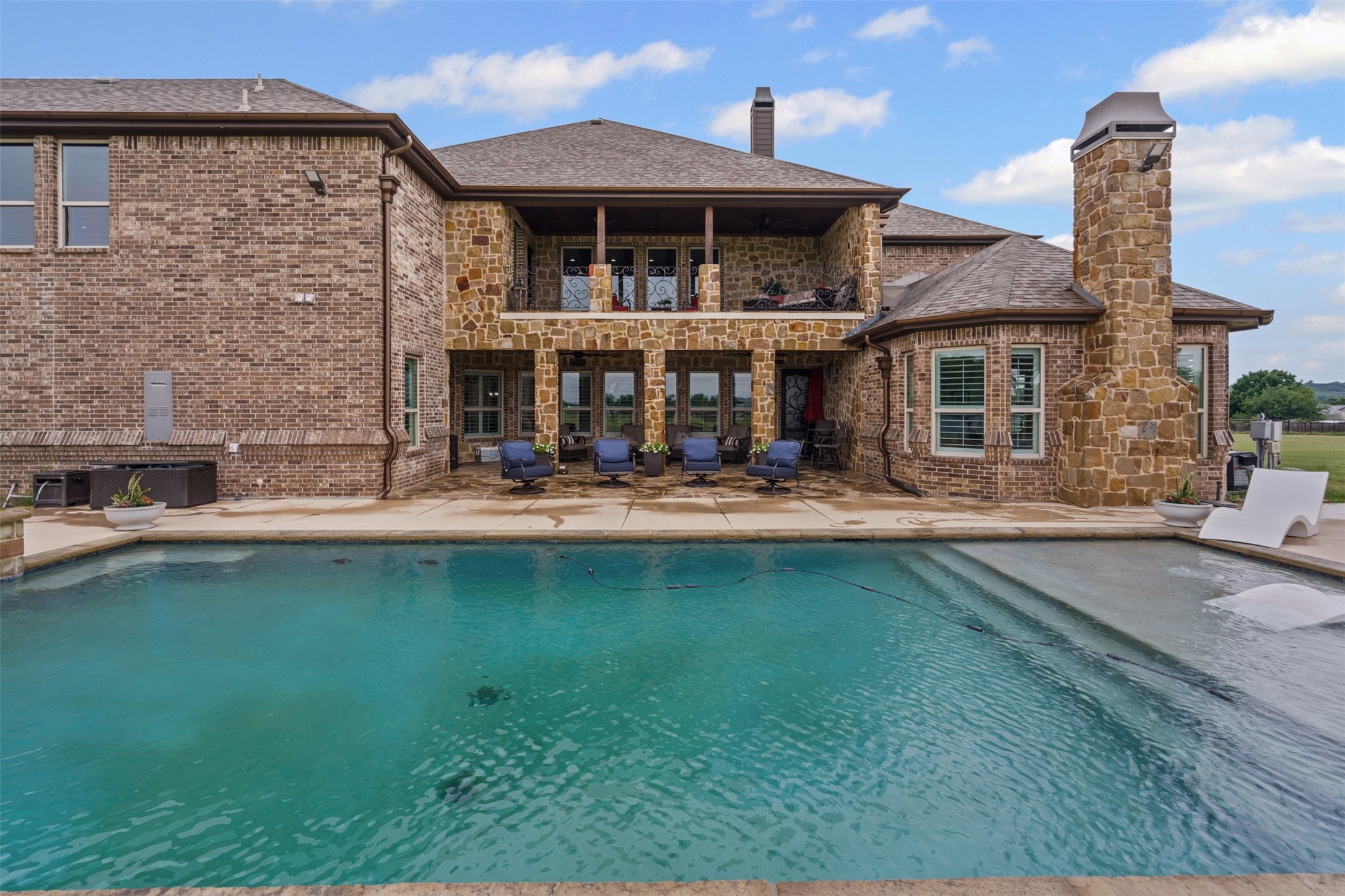 2500 County Road 920 Crowley TX 76036
