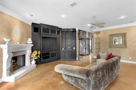 6413 Ridglea Crest Drive Fort Worth TX 76116