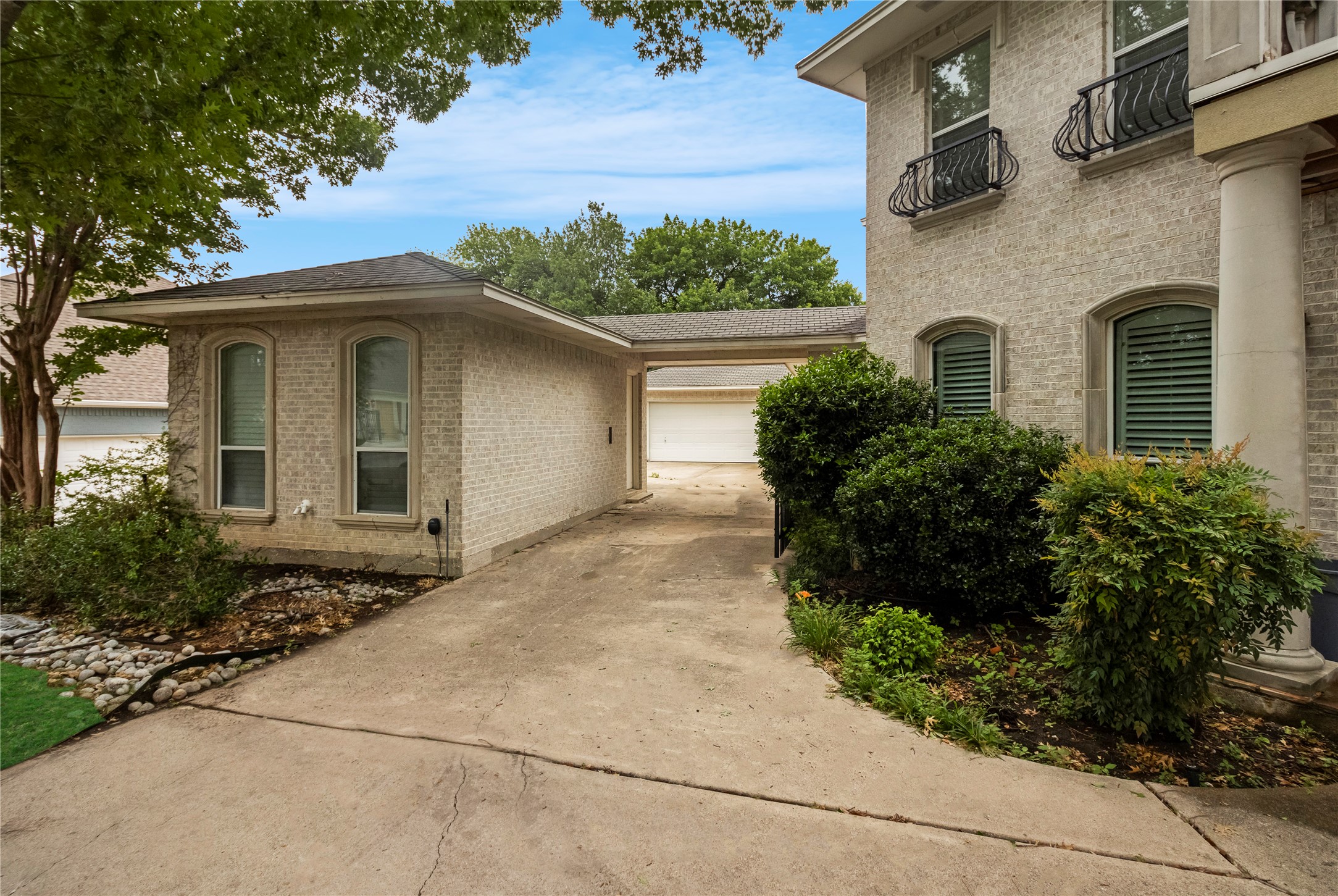 6413 Ridglea Crest Drive Fort Worth TX 76116