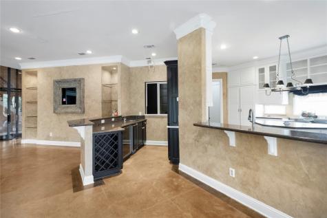 6413 Ridglea Crest Drive Fort Worth TX 76116