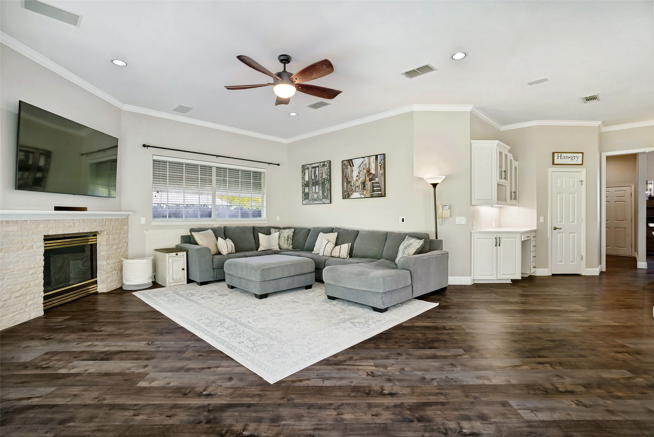 114 Danielle Drive Hudson Oaks TX 76087