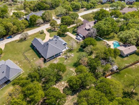 114 Danielle Drive Hudson Oaks TX 76087