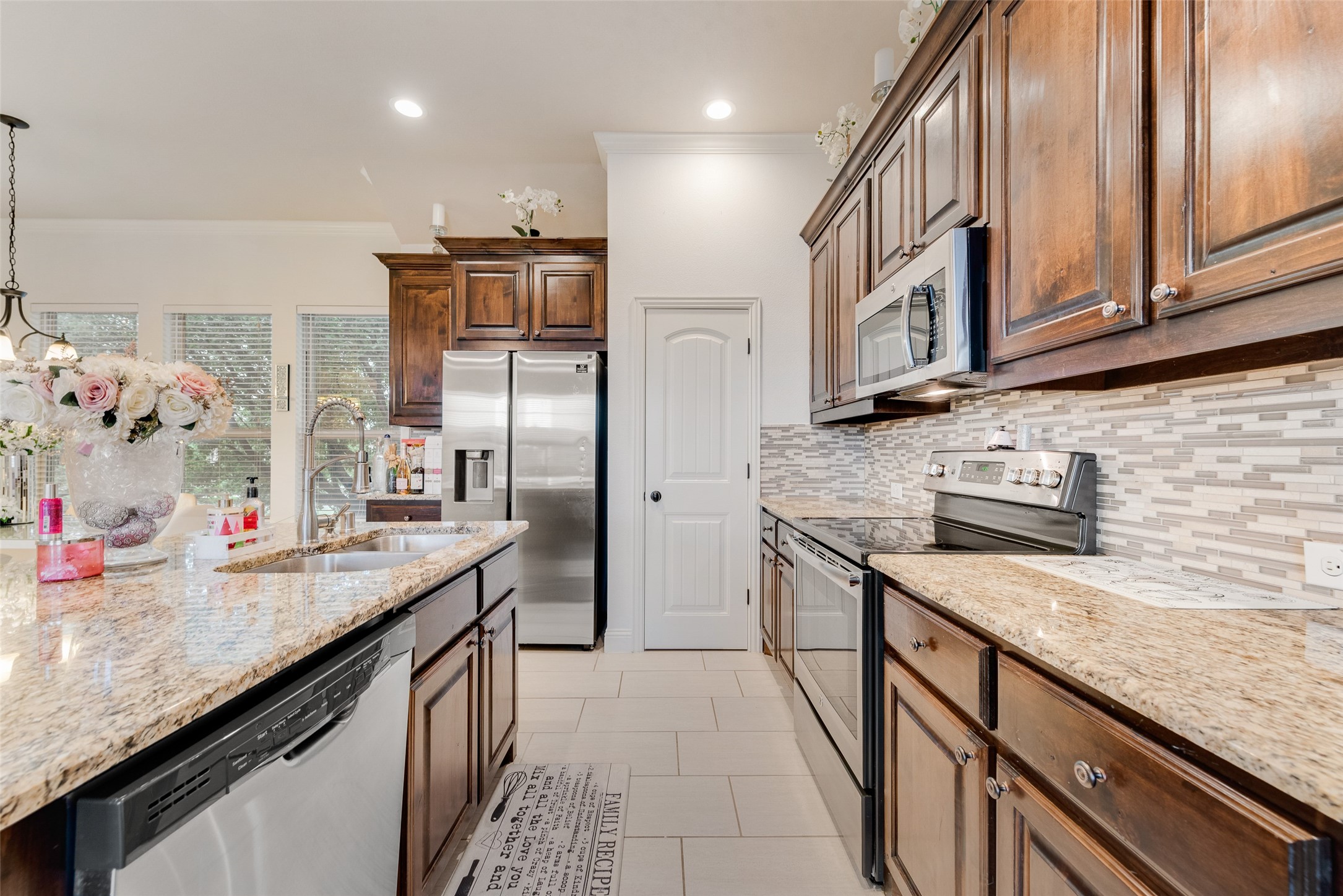 5039 Venecia Way Grand Prairie TX 75052