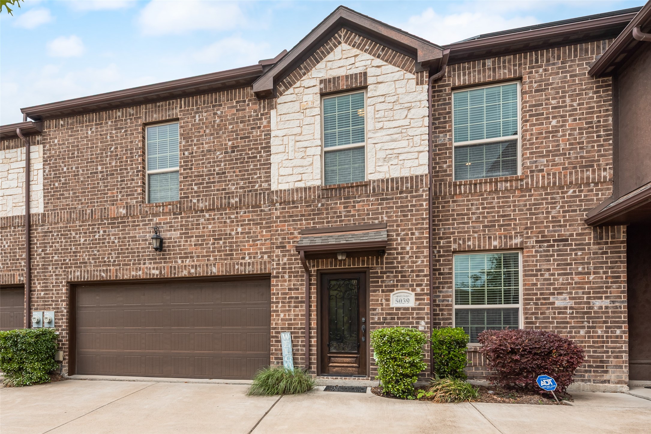 5039 Venecia Way Grand Prairie TX 75052