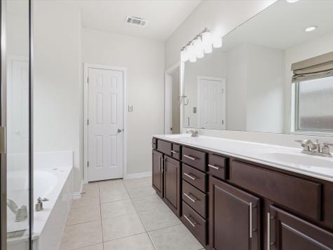 217 Cox Drive Fate TX 75087
