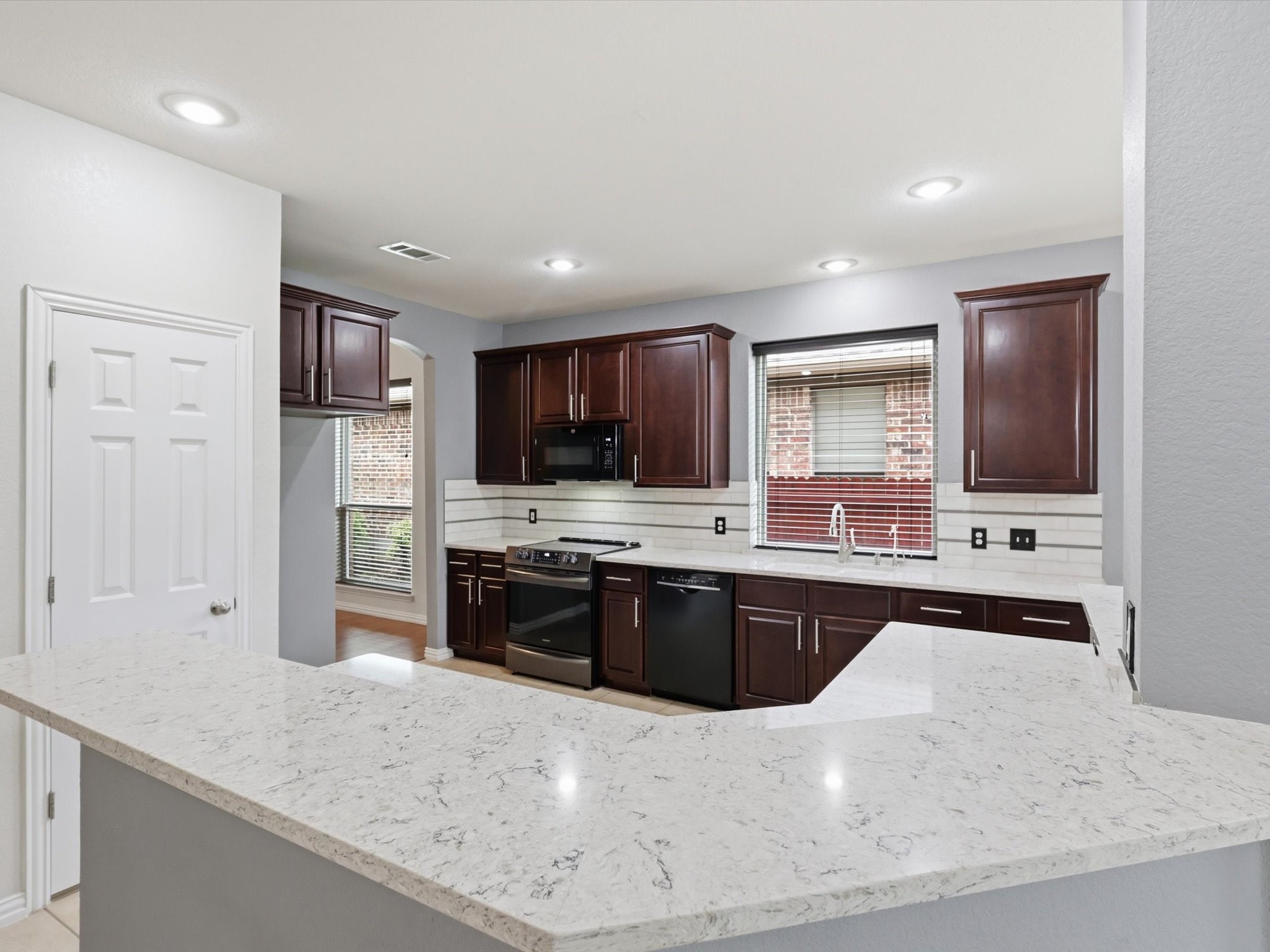 217 Cox Drive Fate TX 75087