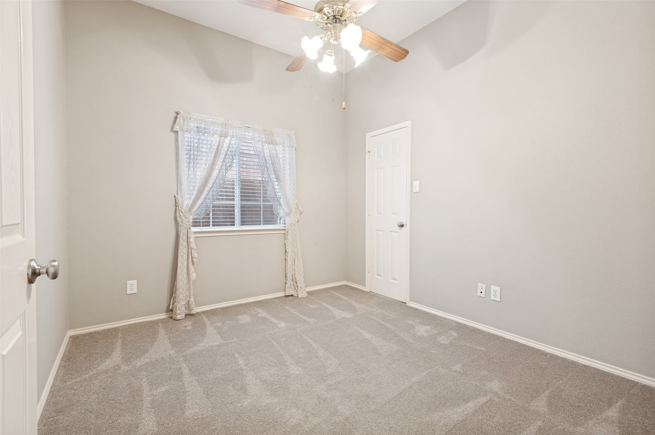 4244 Peppermill Lane Dallas TX 75287