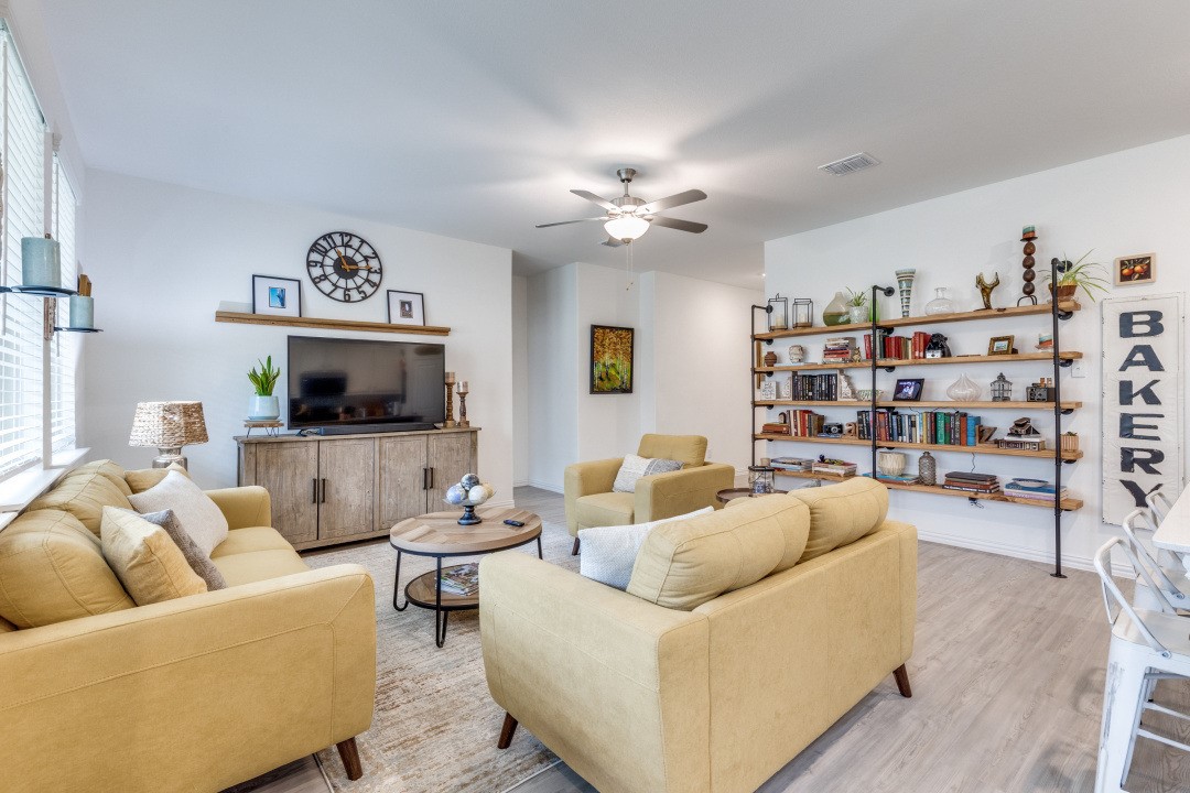 1213 Dragon Way Azle TX 76020