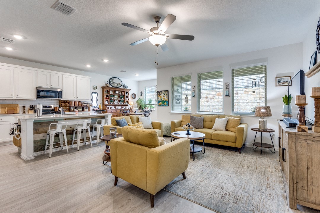 1213 Dragon Way Azle TX 76020