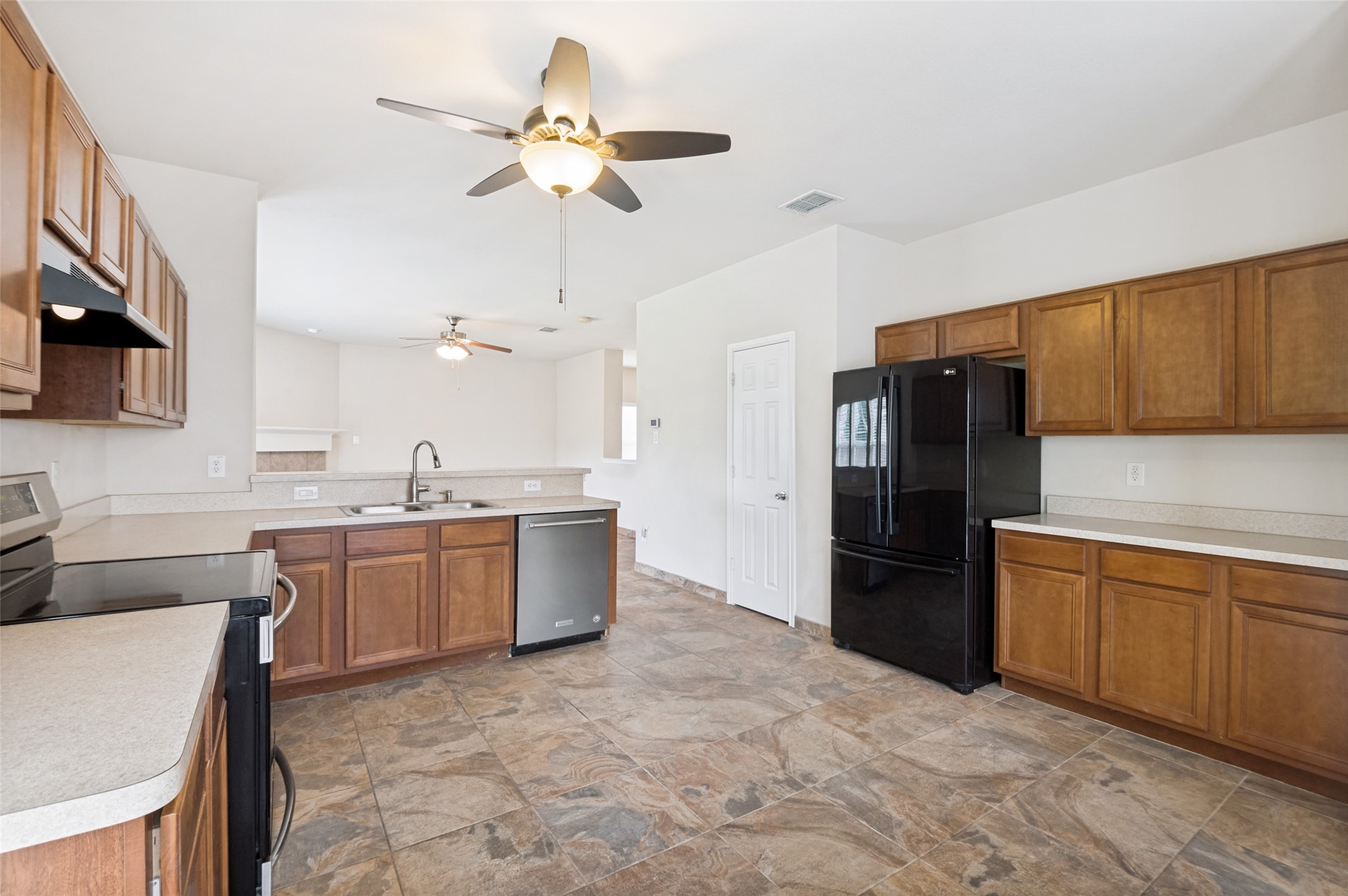 5891 Candlelight Lane Grand Prairie TX 75052