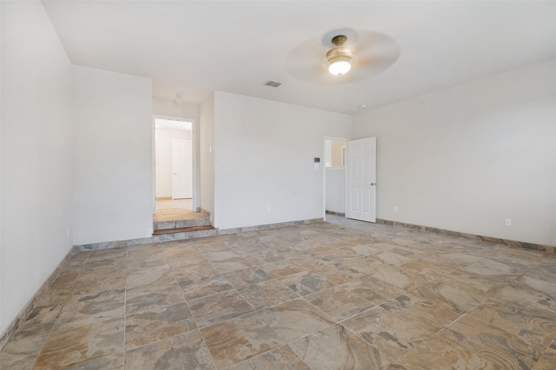 5891 Candlelight Lane Grand Prairie TX 75052