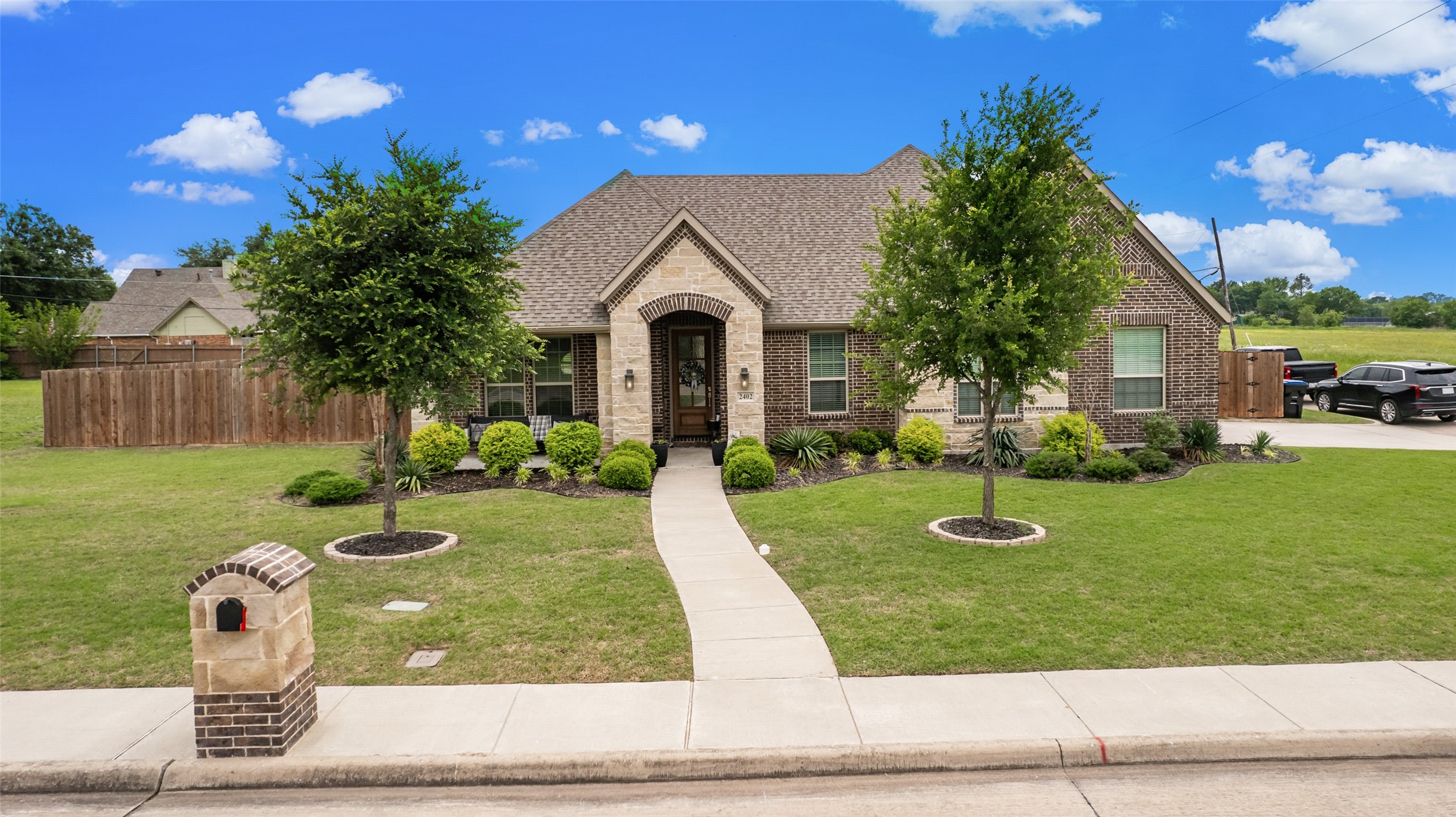 2402 Hollon Drive Caddo Mills TX 75135