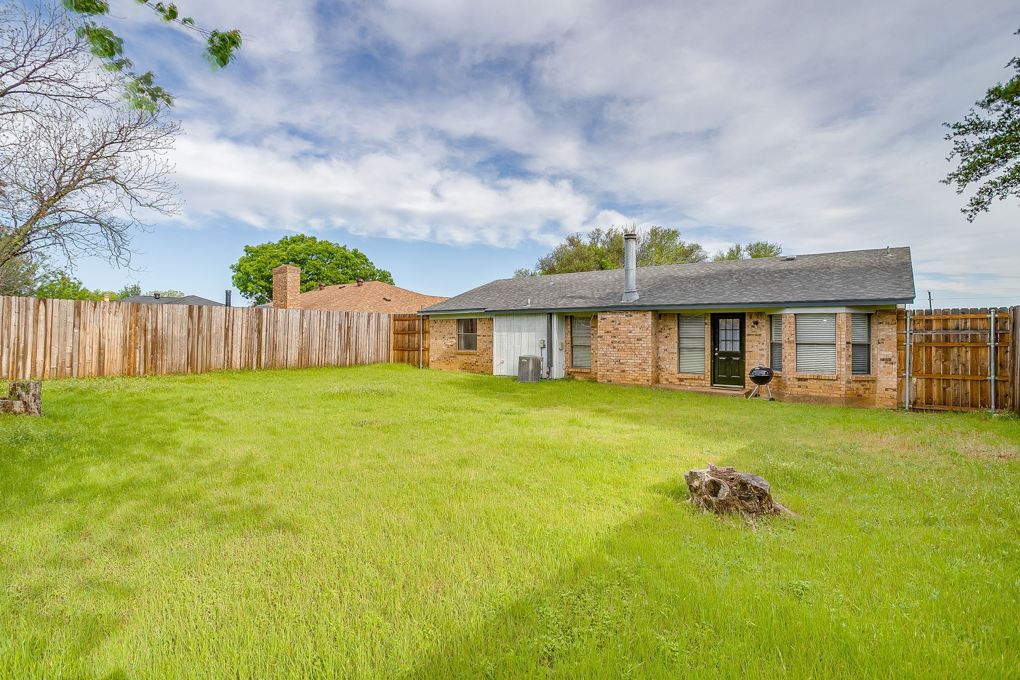 2733 Southpark Lane Fort Worth TX 76133