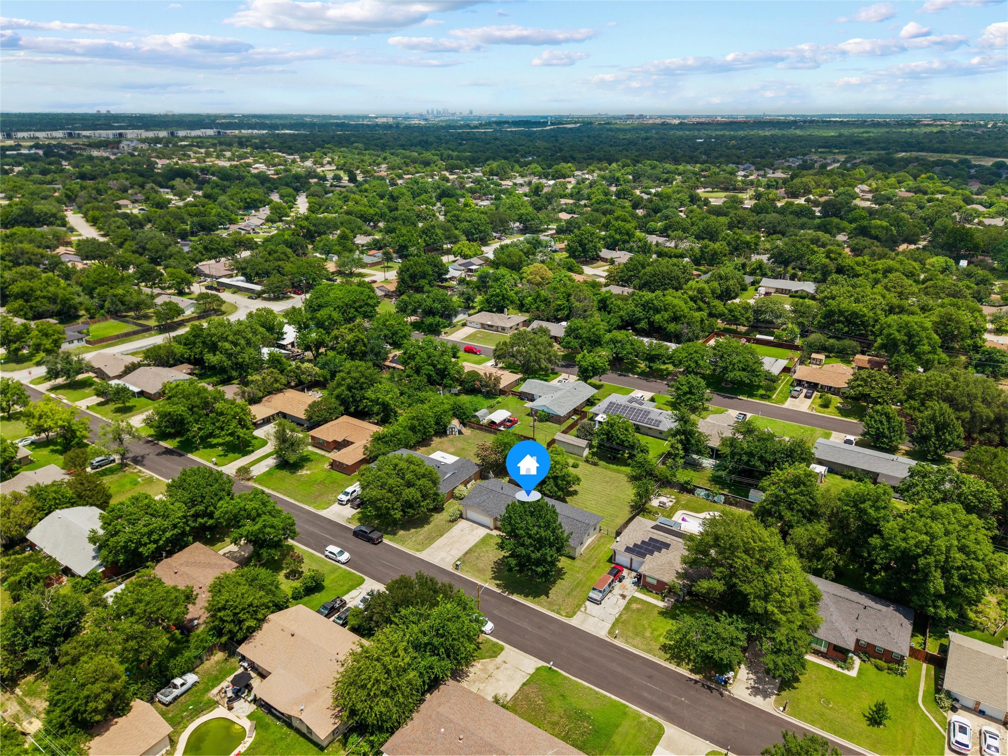 1213 Park Center Street Benbrook TX 76126