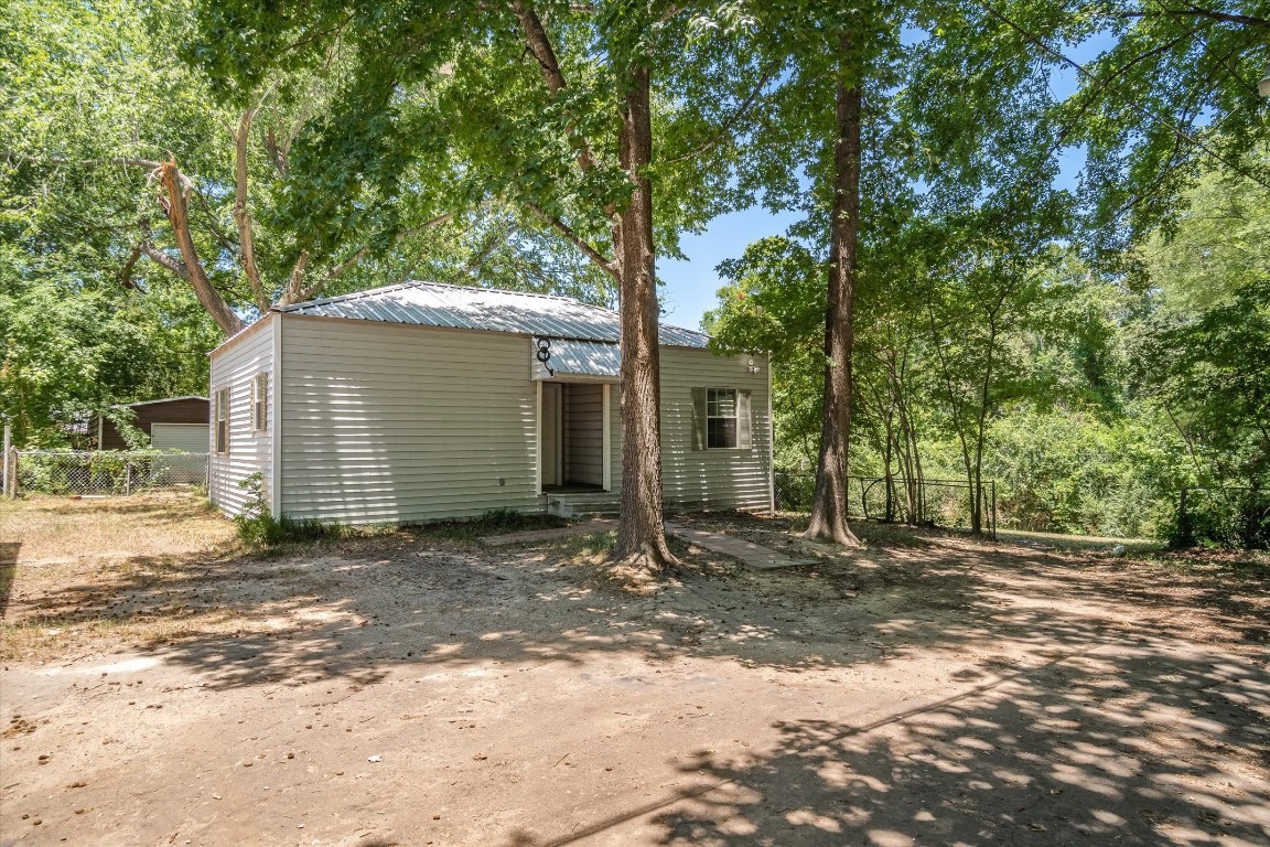 825 N Green Street Grand Saline TX 75140