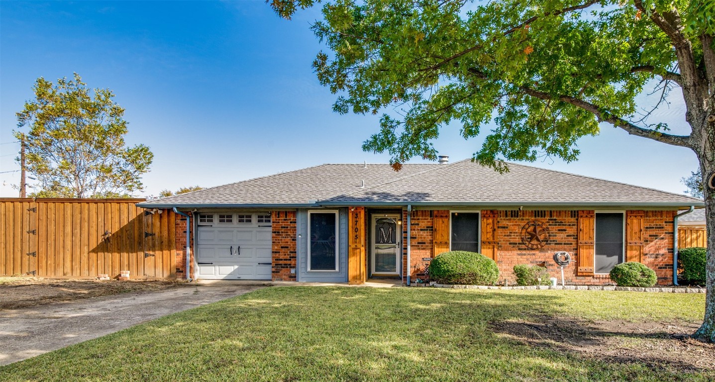 3705 Lillie Street Sachse TX 75048