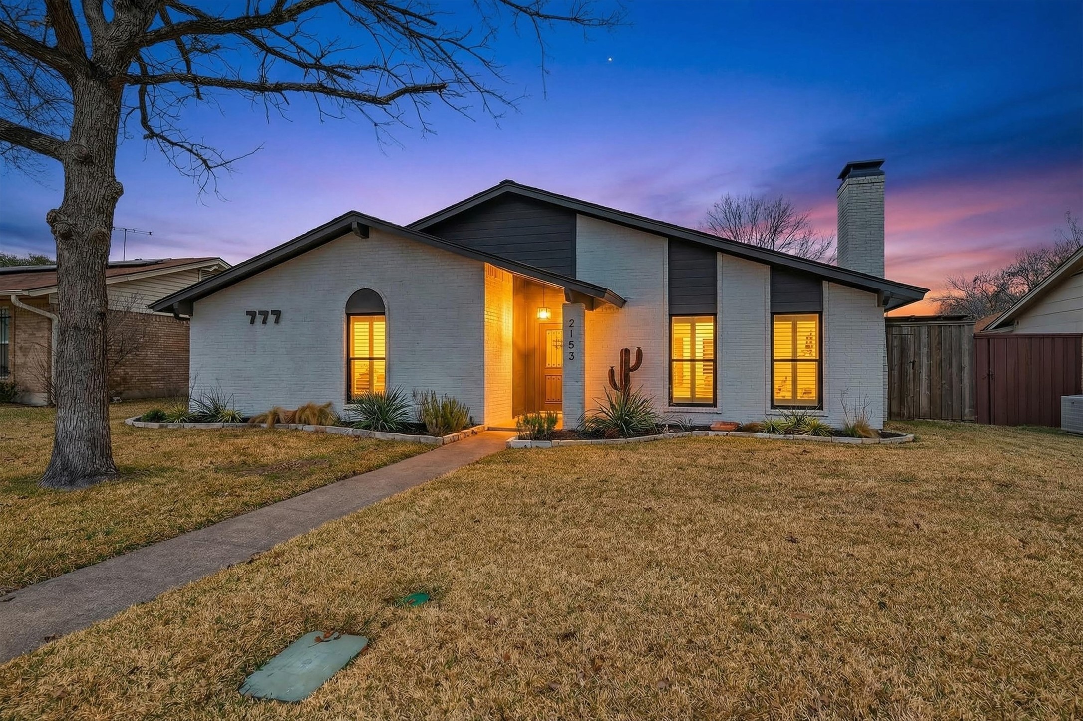 2153 Village Green Drive Garland TX 75044