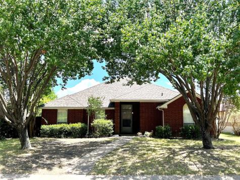 1306 Riverview Lane Seagoville TX 75159