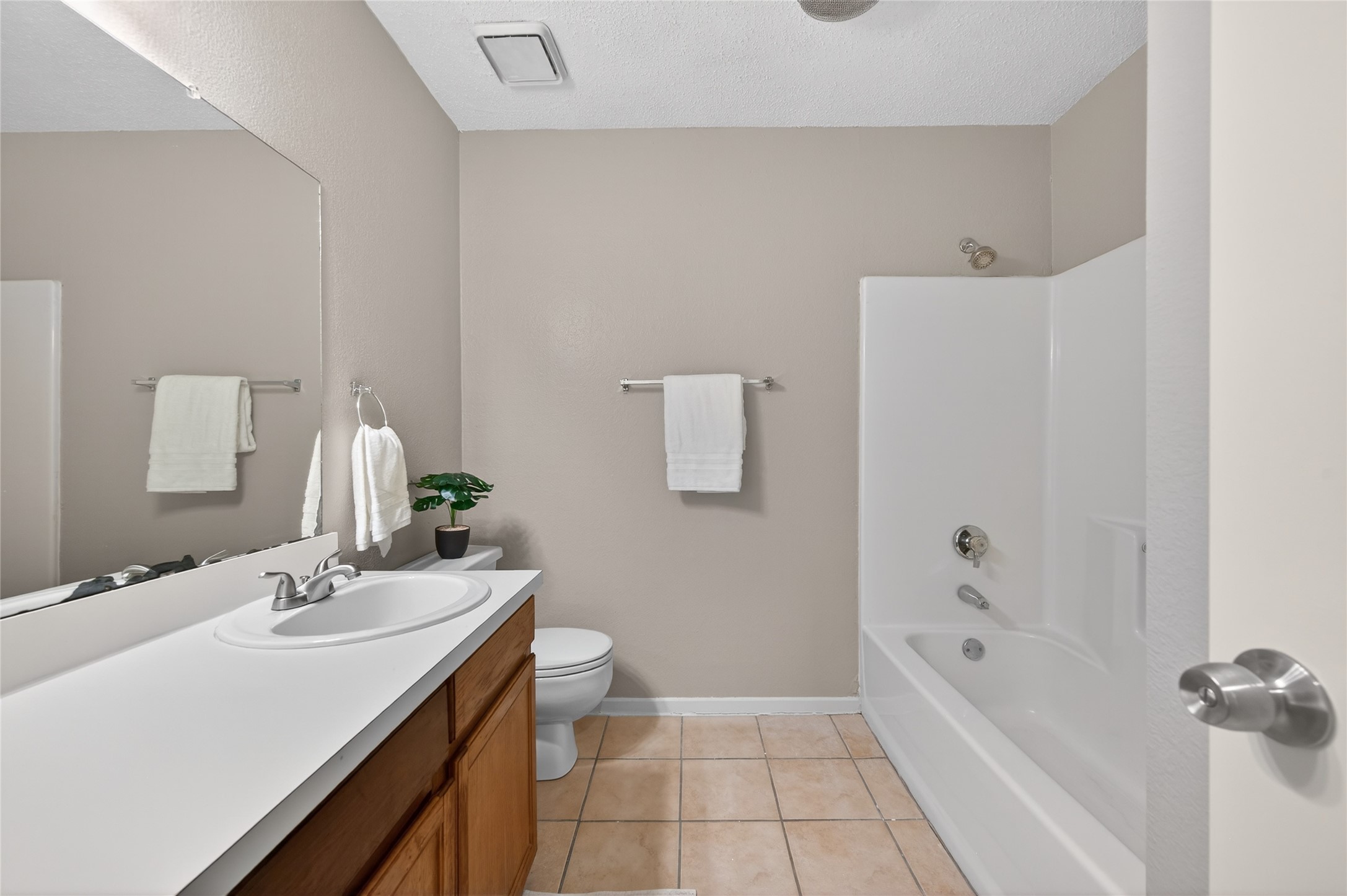 1034 Tennessee Trail Arlington TX 76017