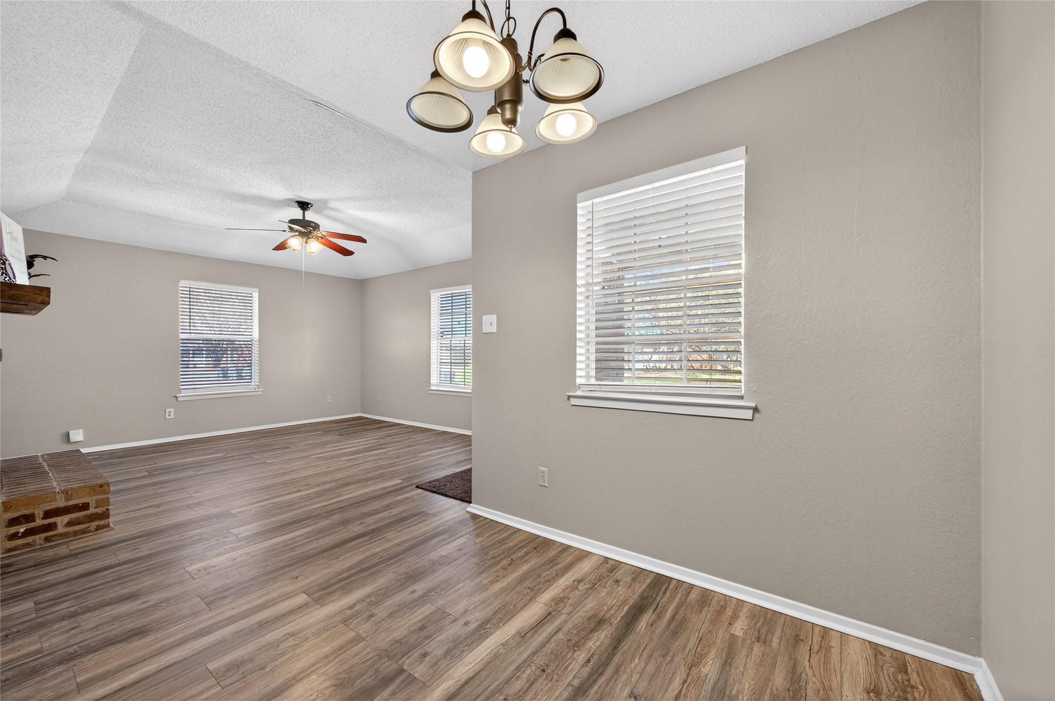 1034 Tennessee Trail Arlington TX 76017