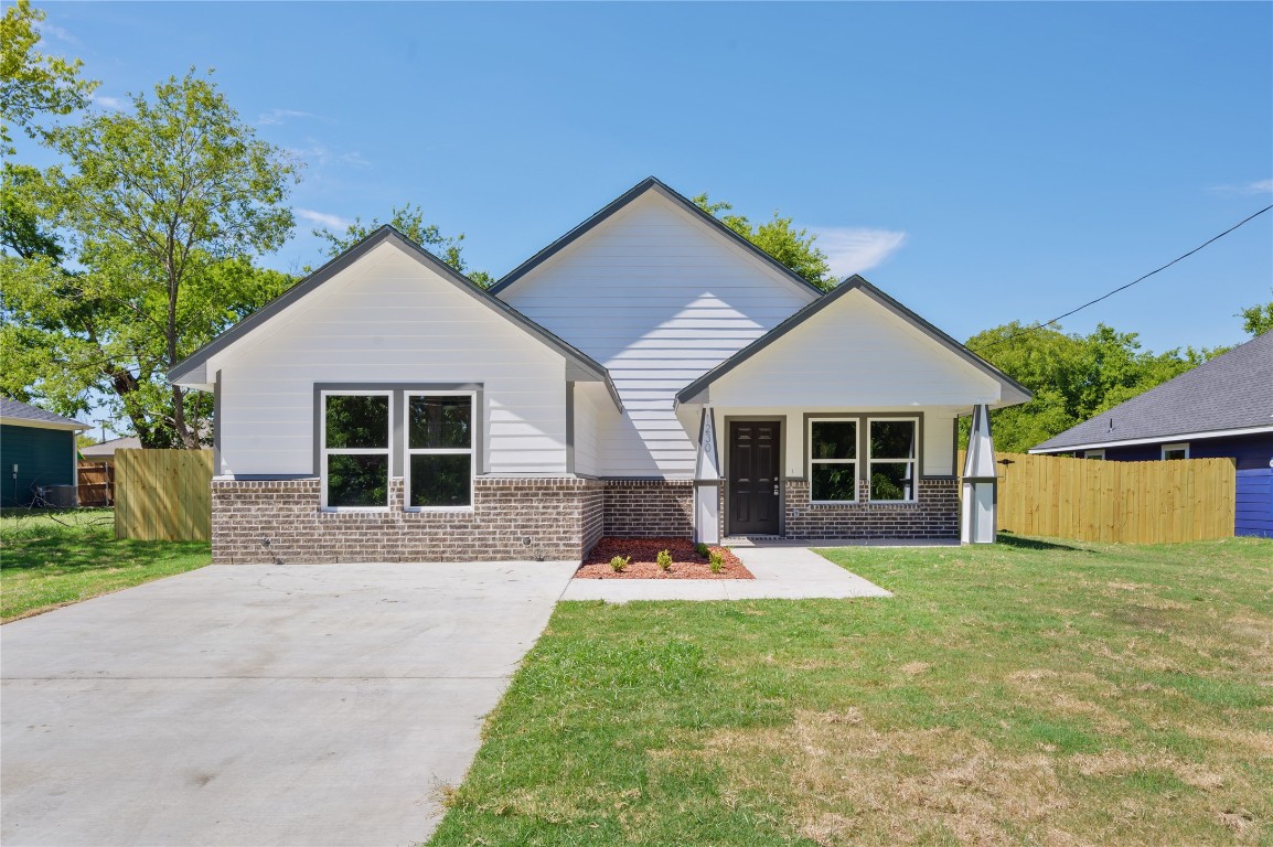 1230 King Street Greenville TX 75401