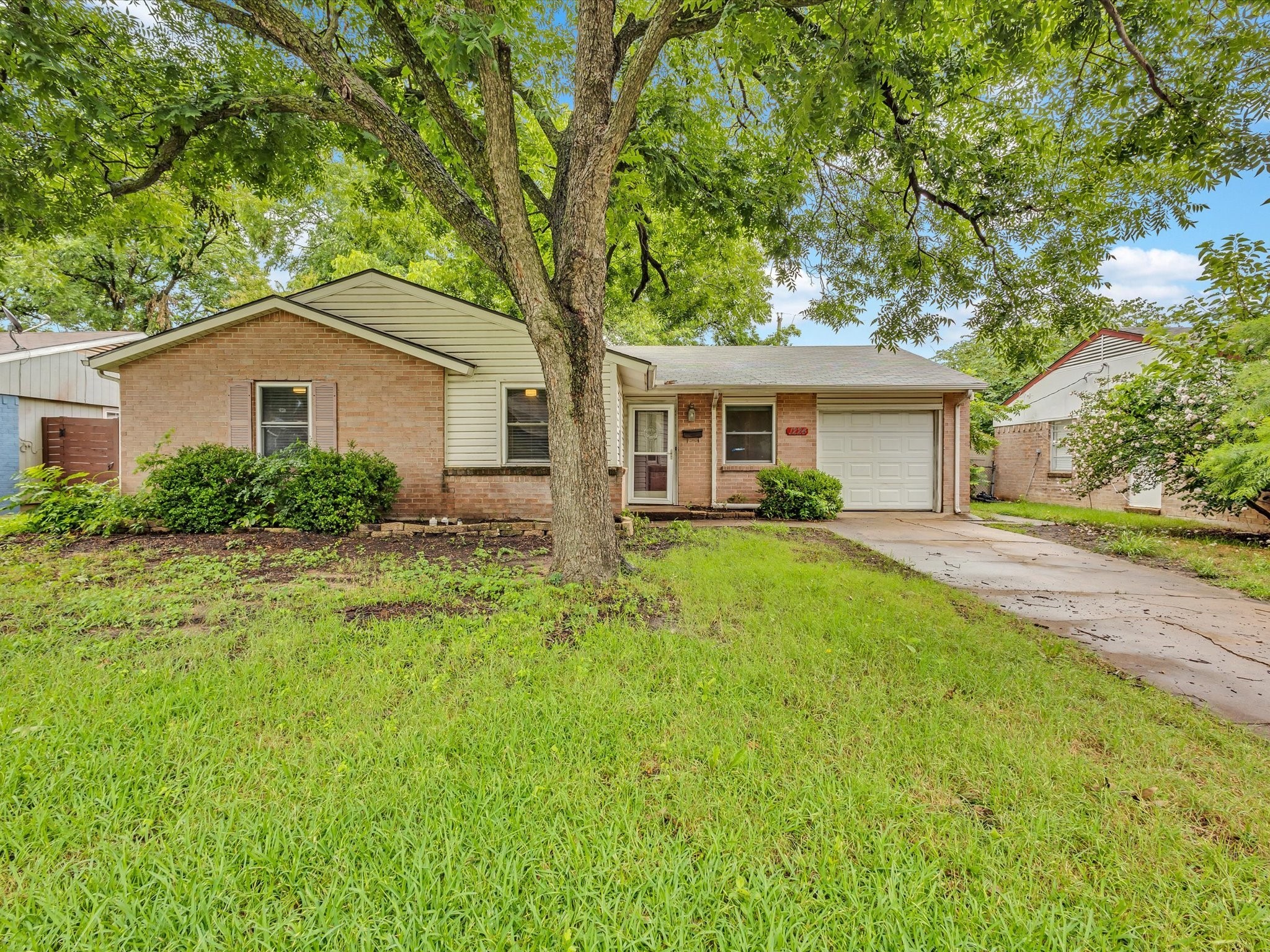 1224 Meadowcrest Drive Plano TX 75075