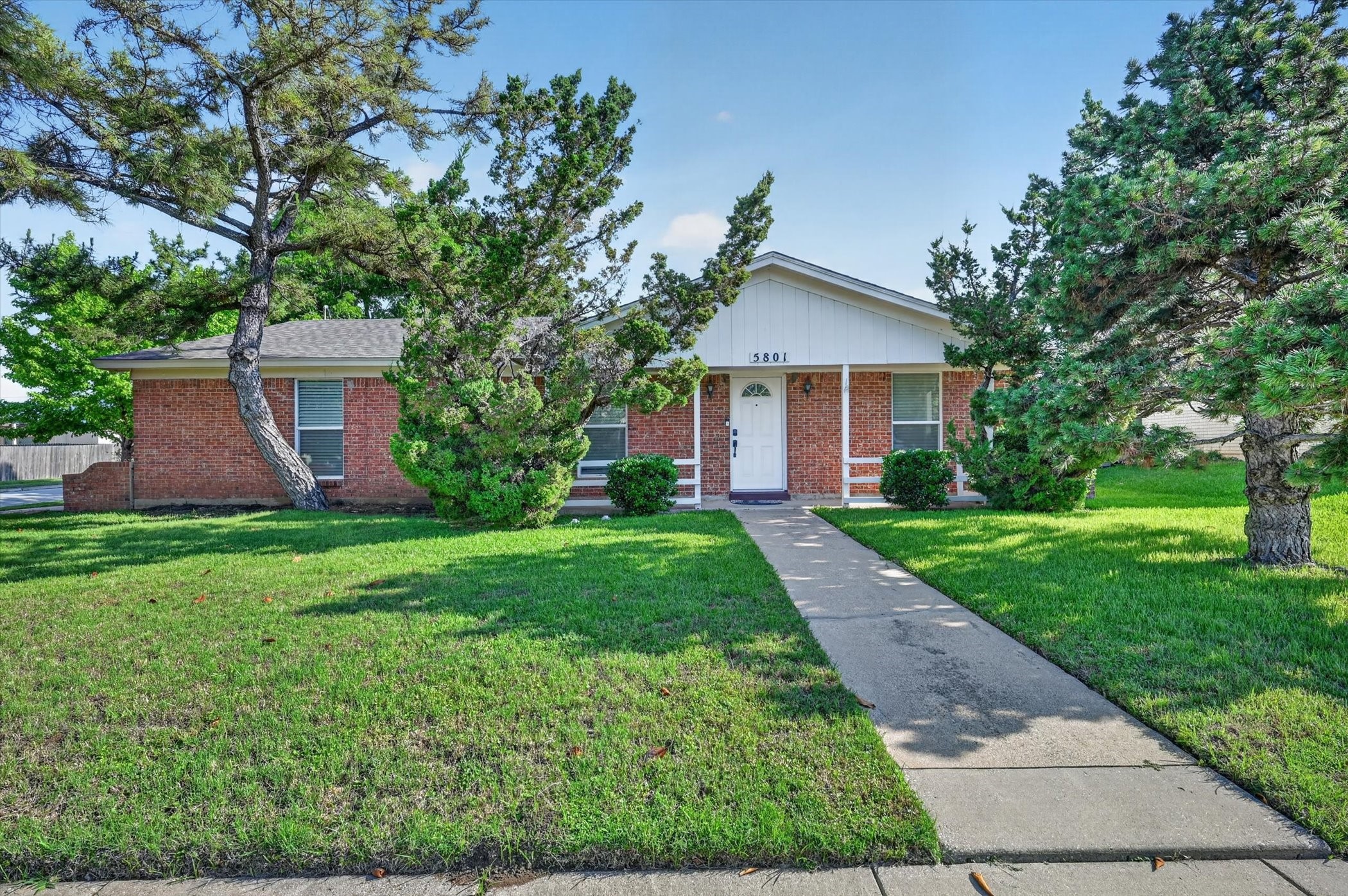 5801 Haney Drive Watauga TX 76148