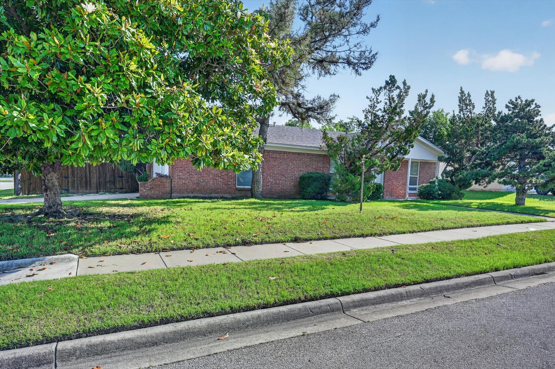 5801 Haney Drive Watauga TX 76148