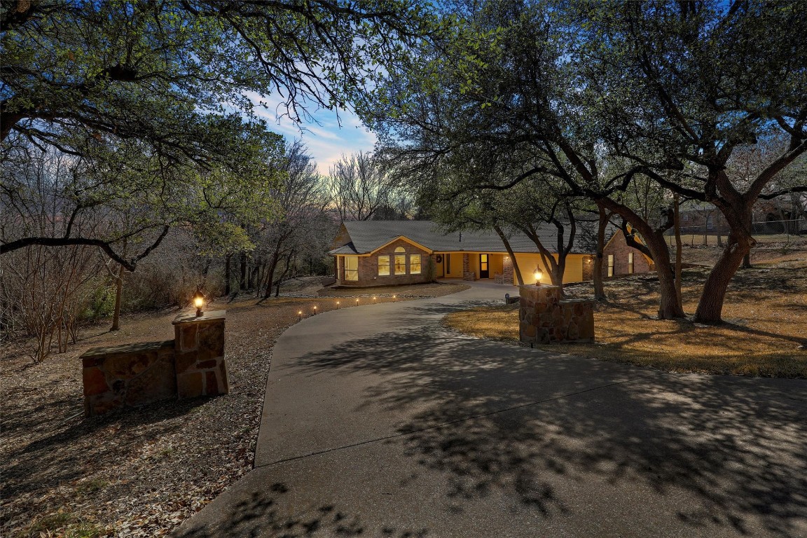 401 Emily Drive Lakeside TX 76108