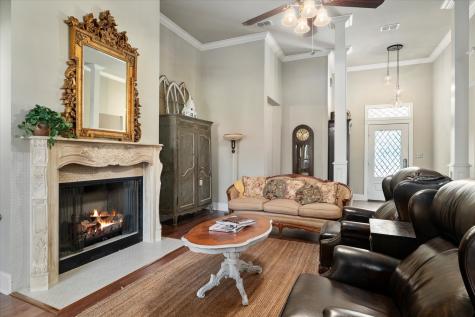326 W Liberty Street Pilot Point TX 76258