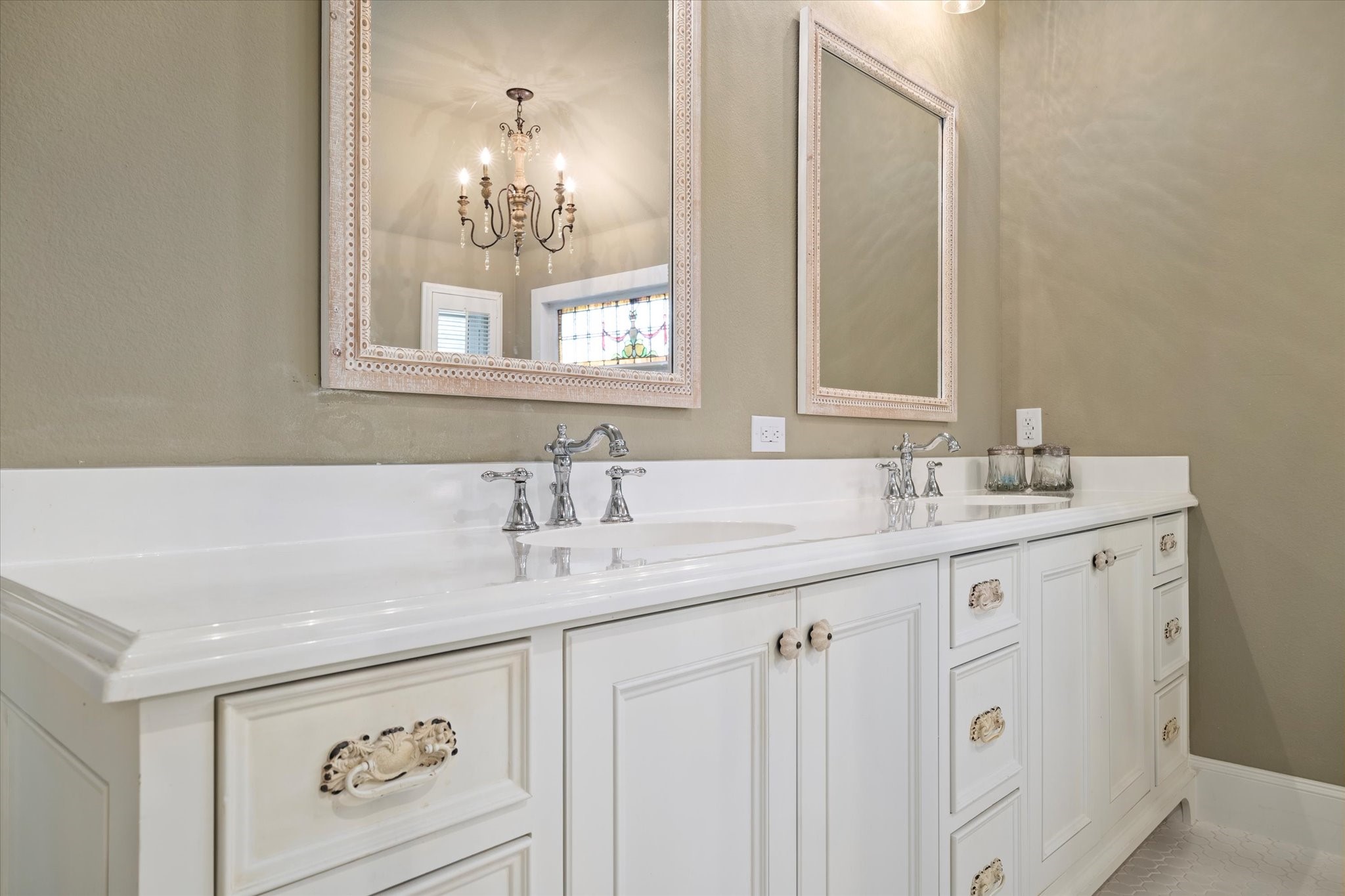 326 W Liberty Street Pilot Point TX 76258