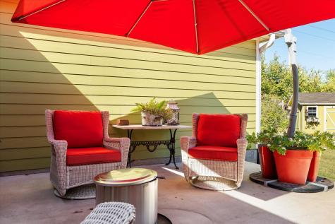 326 W Liberty Street Pilot Point TX 76258