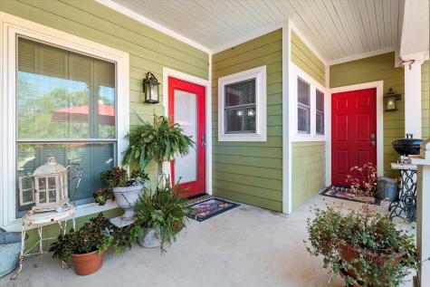 326 W Liberty Street Pilot Point TX 76258