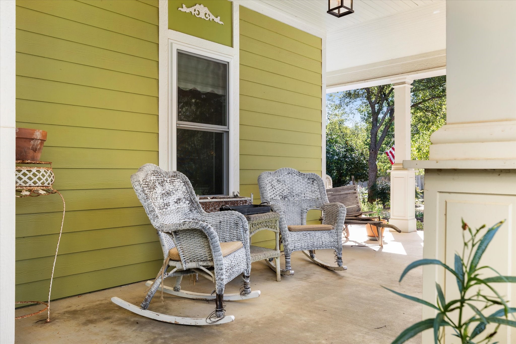 326 W Liberty Street Pilot Point TX 76258