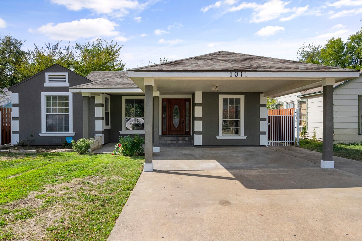 1018 N Ross Avenue Sherman TX 75090