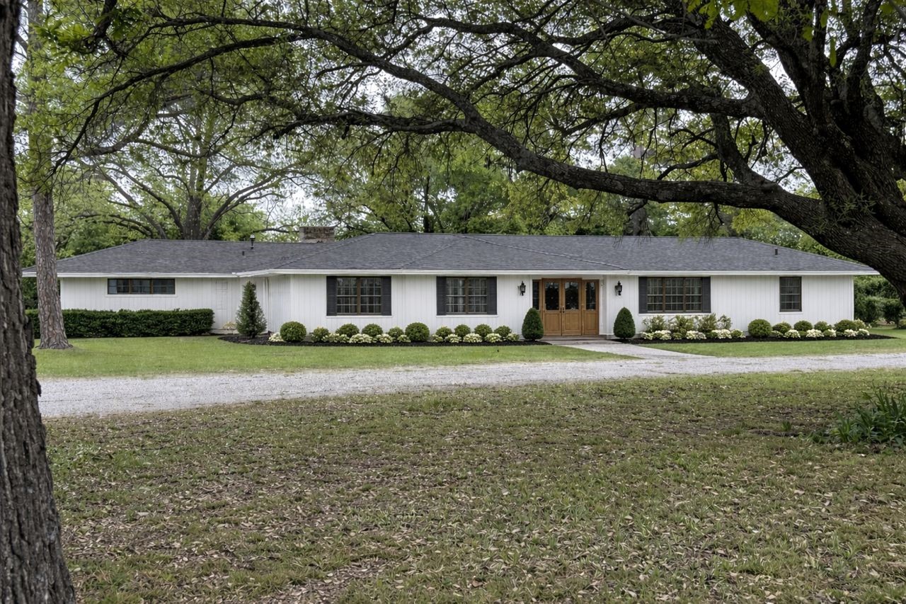 2328 Fm 2071 Gainesville TX 76240