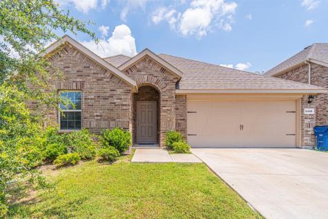 2490 Leona Street Forney TX 75126