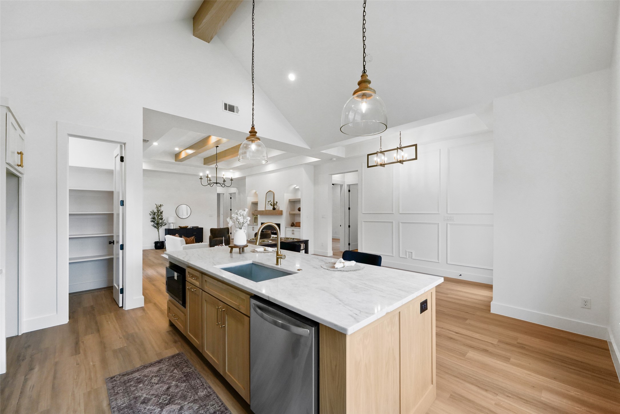 2300 Cherry Sage Drive Arlington TX 76001